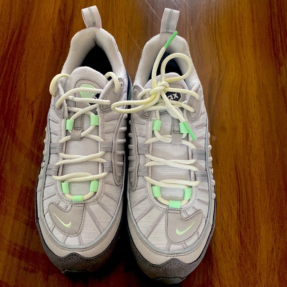 Nike Air Max 98(GS) sneakers shoe size 6 Youth - Picture 3 of 15